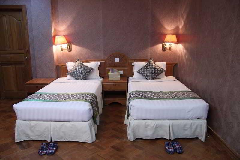 Excel Treasure Hotel Yangon Luaran gambar