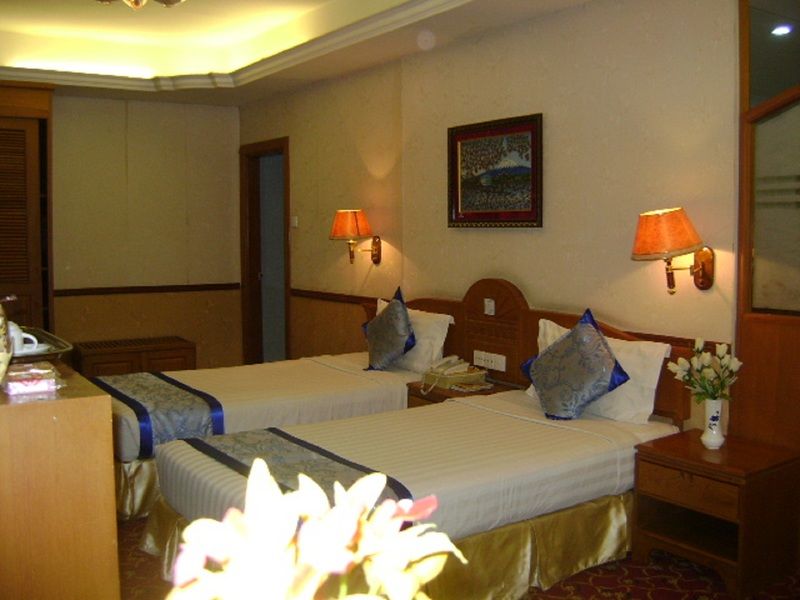 Excel Treasure Hotel Yangon Luaran gambar