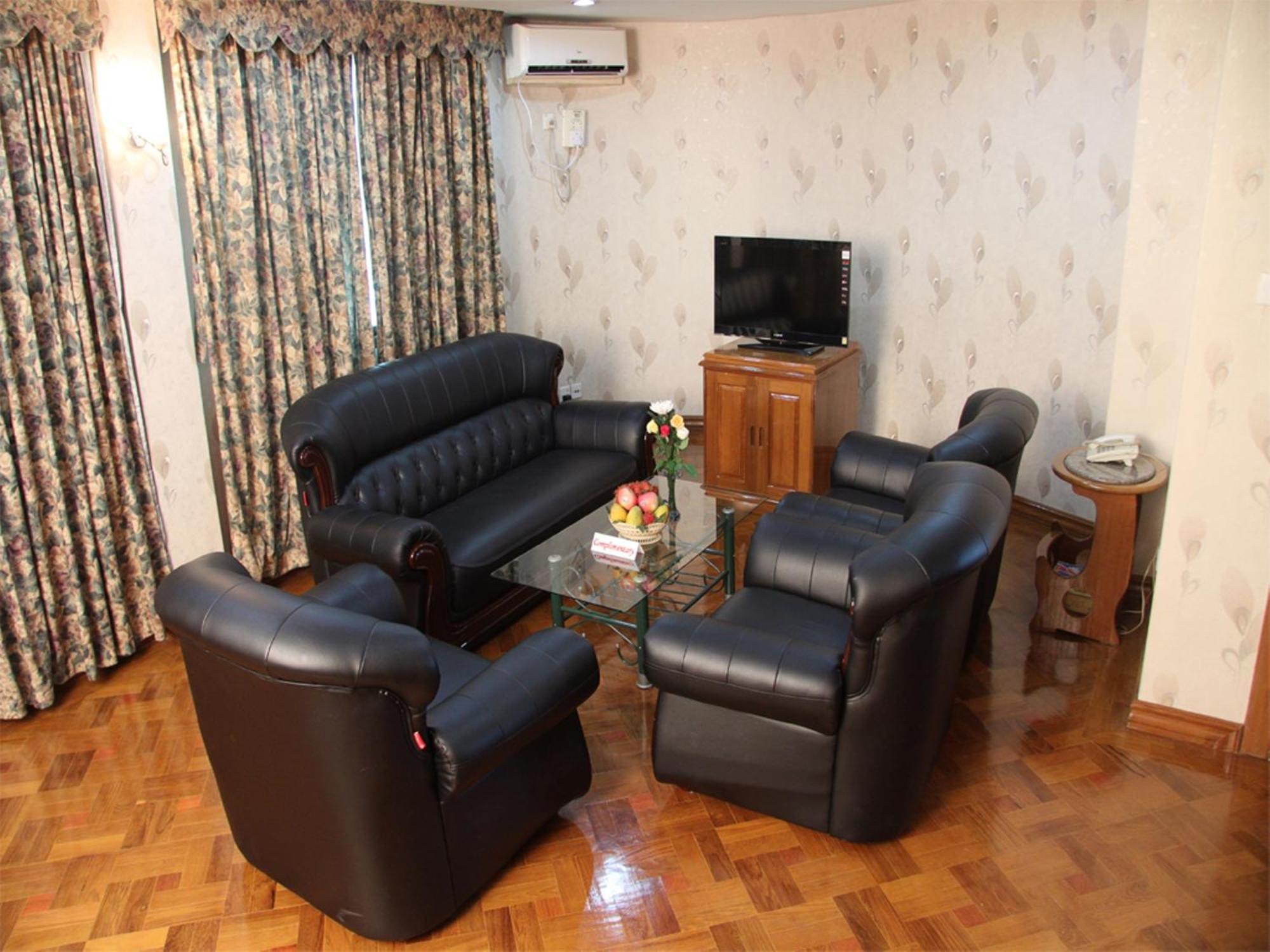Excel Treasure Hotel Yangon Luaran gambar