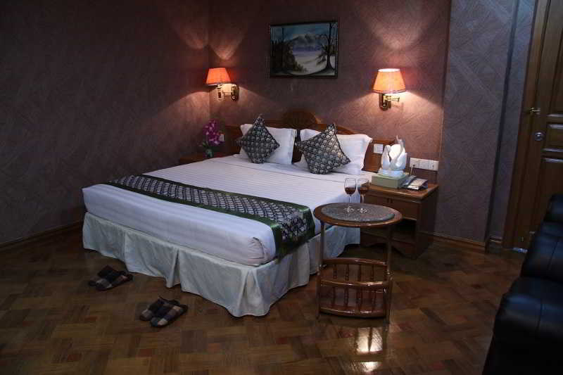 Excel Treasure Hotel Yangon Luaran gambar