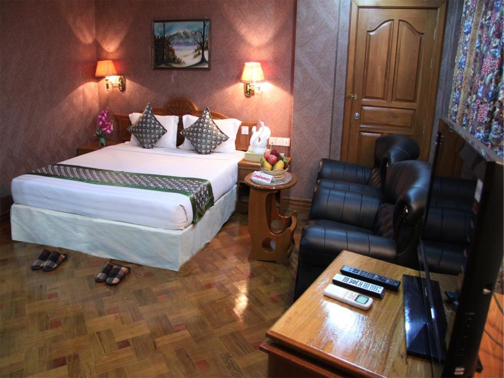 Excel Treasure Hotel Yangon Luaran gambar