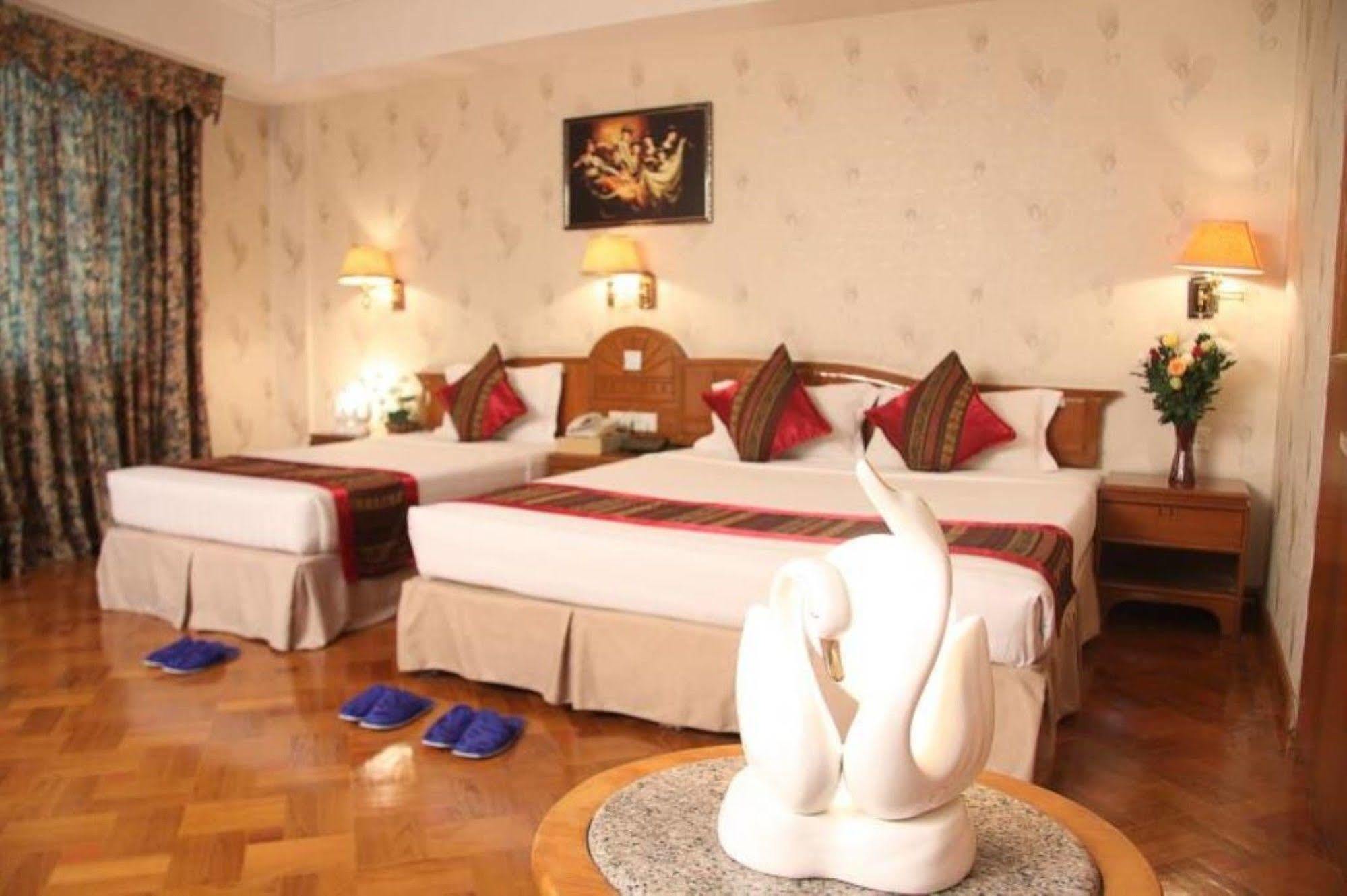 Excel Treasure Hotel Yangon Luaran gambar